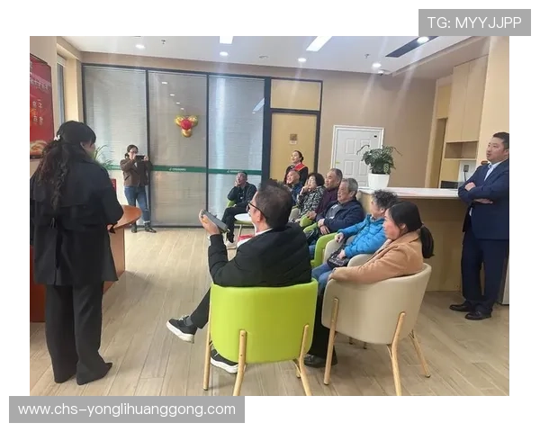 九九贵宾厅定期举办尊贵会员专属活动，丰富您的社交与商务网络